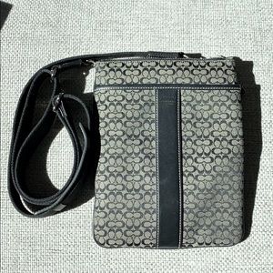 Coach mini signature cross body bag in black/grey